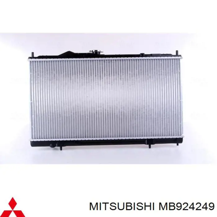 Радиатор MB924249 Mitsubishi