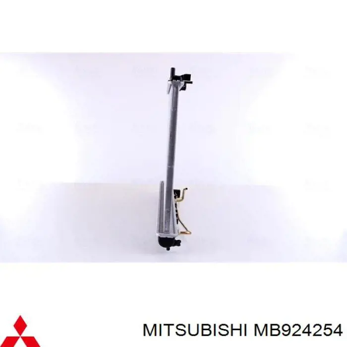 Радиатор охлаждения двигателя Mitsubishi MB924254 цена, от 112.90 USD