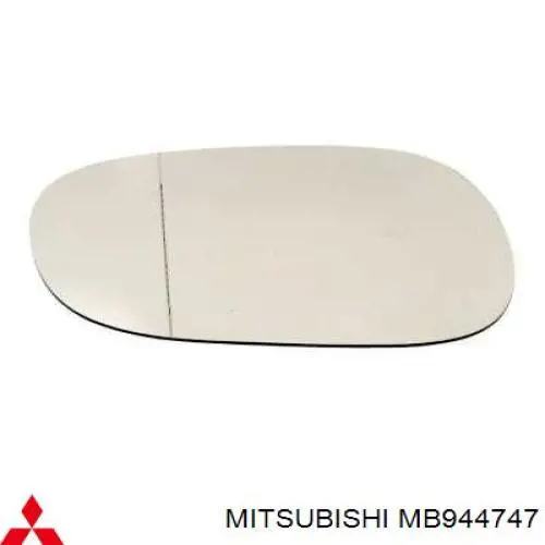 Зеркальный элемент зеркала заднего вида левого Mitsubishi MB944747