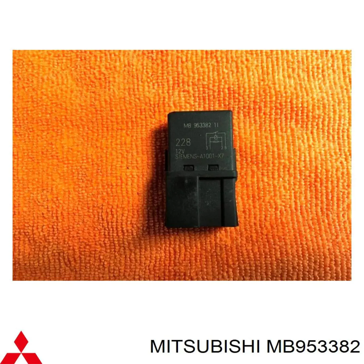 Реле фары Mitsubishi MB953382