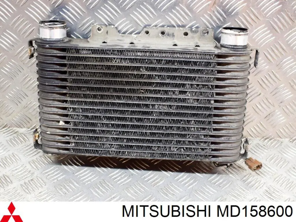 Radiador de intercooler para Mitsubishi L 200 (K60, K70)