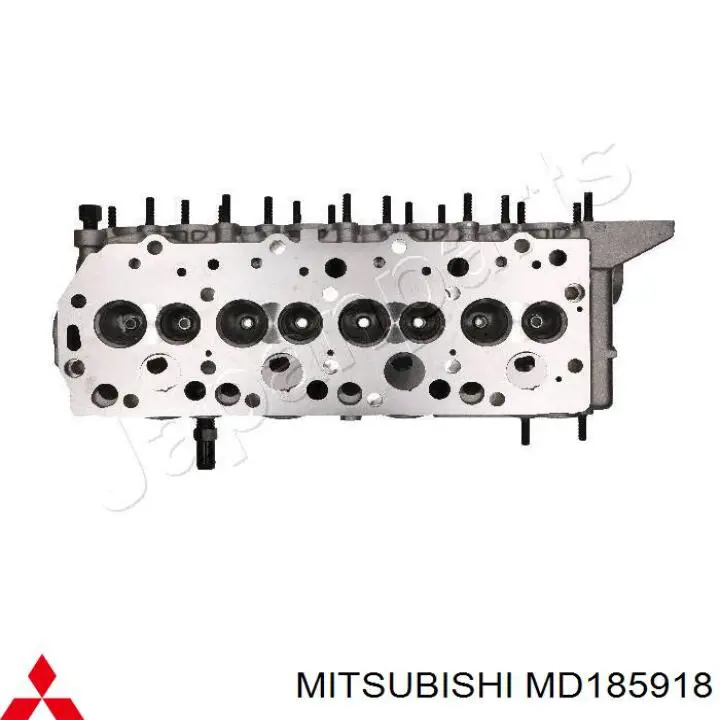 MD185918 Mitsubishi головка блока цилиндров (гбц)