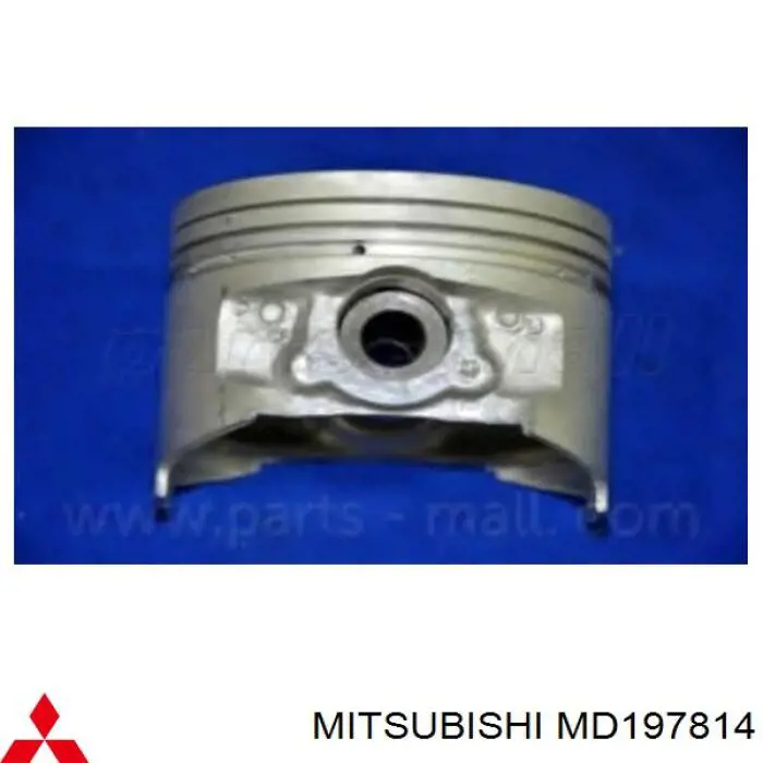 MD197814 Mitsubishi поршень с пальцем без колец, std