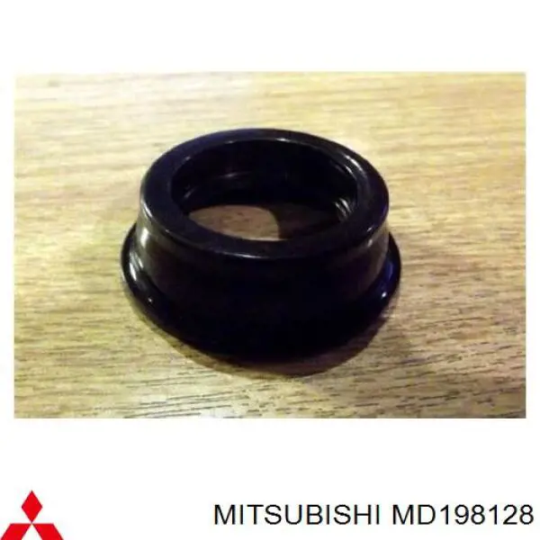 Кольцо уплотнительное свечного колодца Mahle Original B45881A