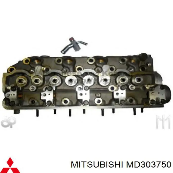 MMD348983 Mitsubishi Головка блока цилиндров