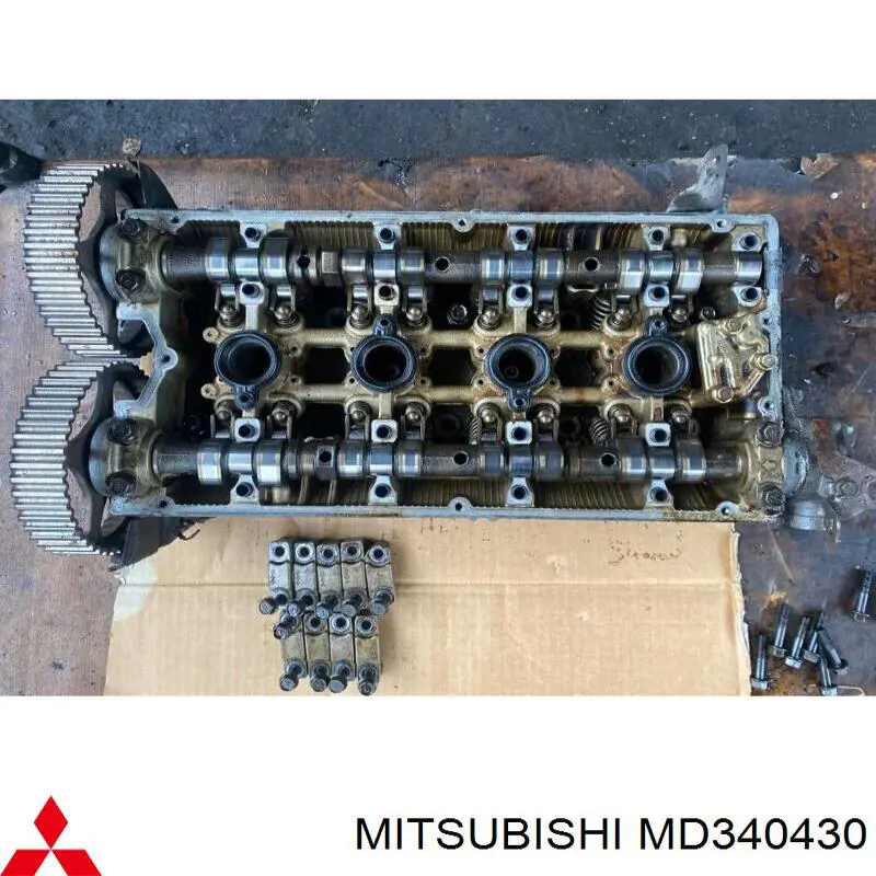 Головка блока цилиндров (ГБЦ) Mitsubishi MD340430