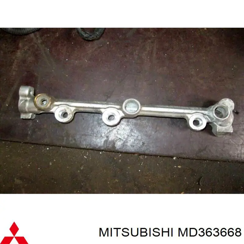 MD363668 Mitsubishi Топливная рампа