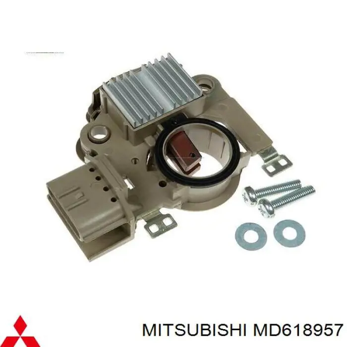 MD618957 Mitsubishi реле-регулятор генератора (реле зарядки)