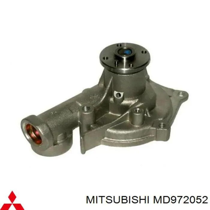MD972052 Mitsubishi помпа