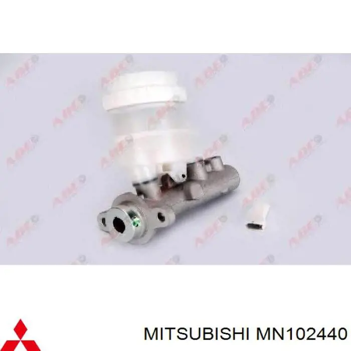 Цилиндр тормозной главный MN102440 Mitsubishi