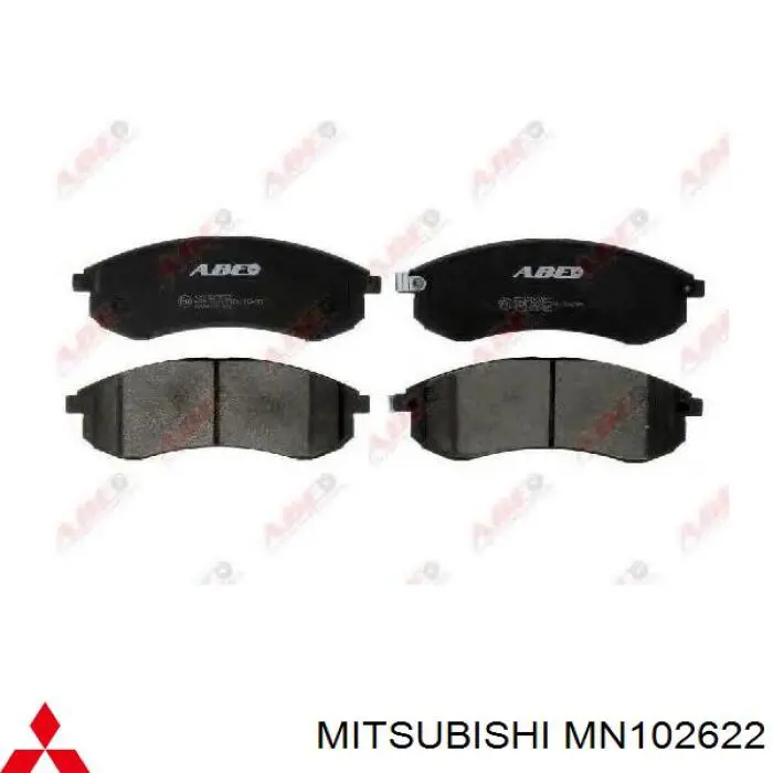 MN102622 Mitsubishi передние тормозные колодки
