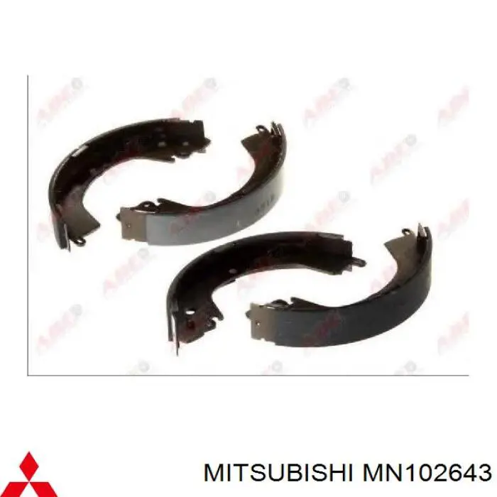 MN102643 Mitsubishi колодки тормозные задние барабанные