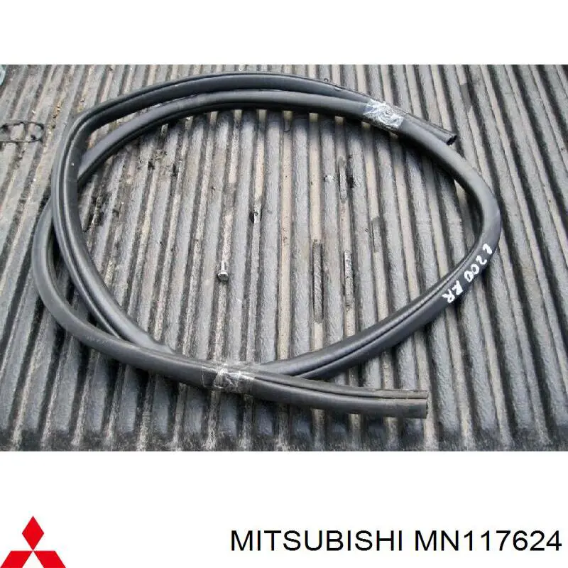 MN117624 Mitsubishi 