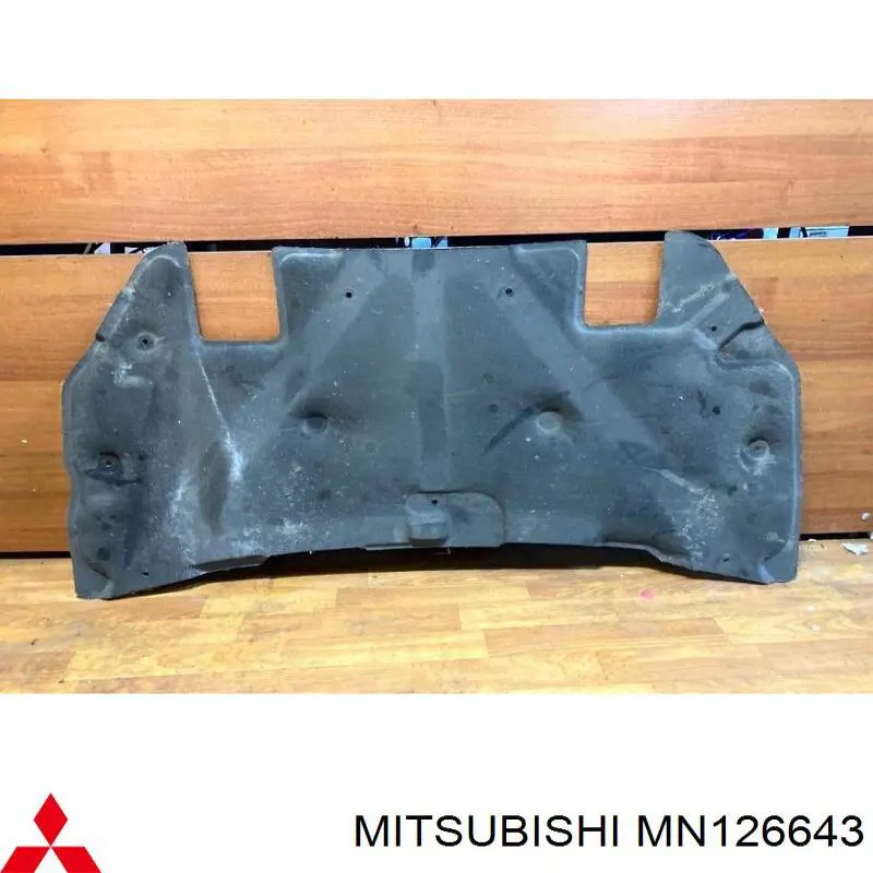 Isolamento de ruído da capota para Mitsubishi Lancer (CSA)
