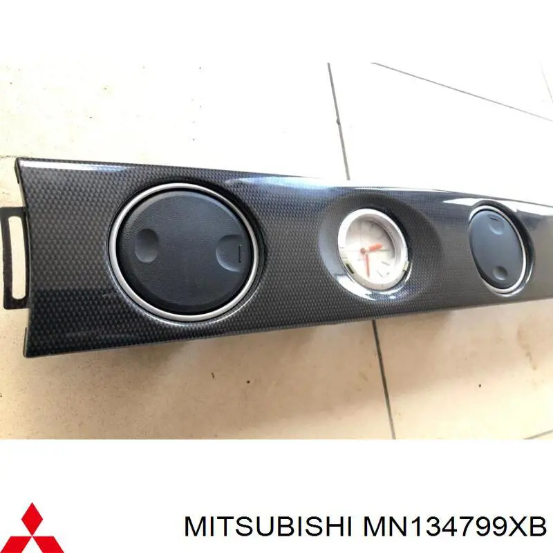  MN134799XB Mitsubishi