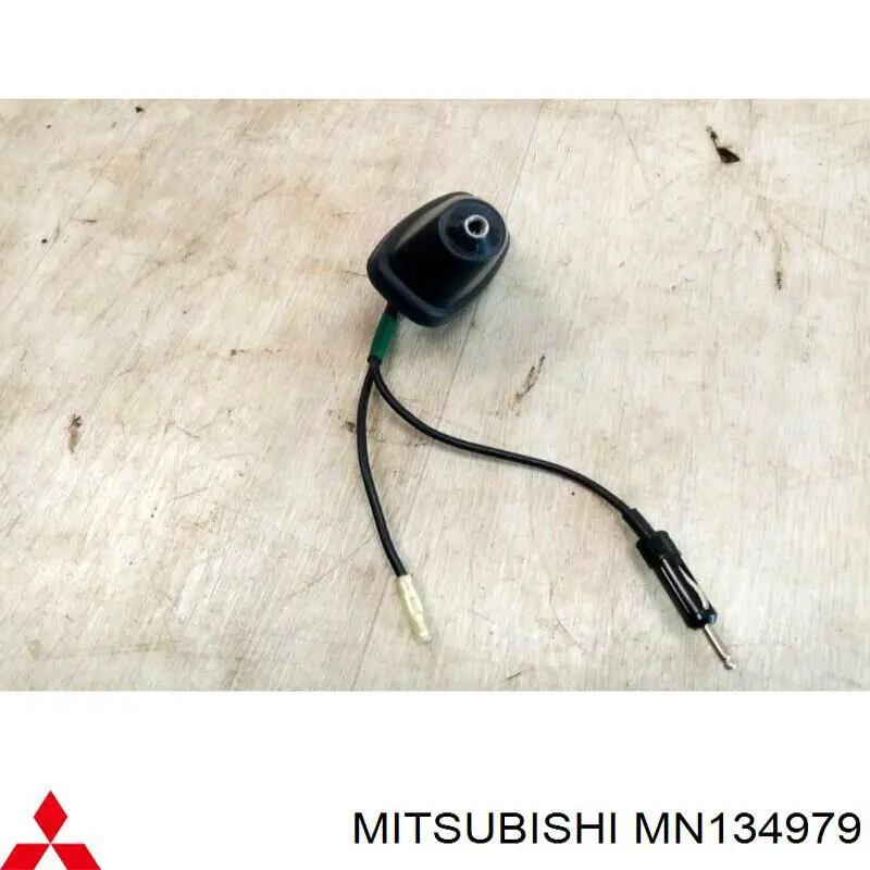 Антенна на крышу на Mitsubishi Lancer IX CSA