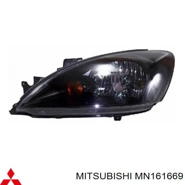 MN126914 Mitsubishi Фара
