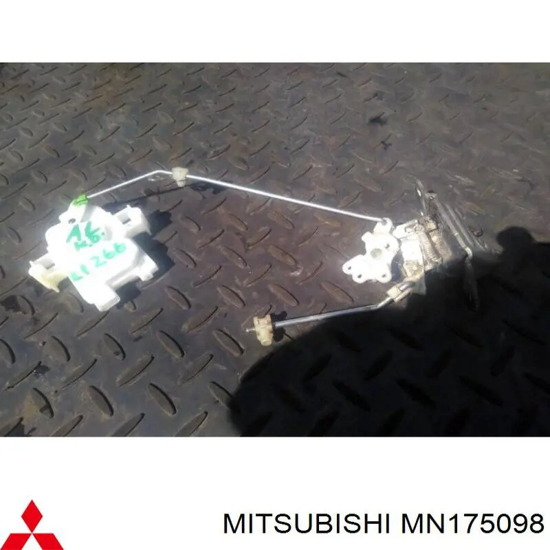 MN175098 Mitsubishi замок крышки багажника (двери 3/5-й задней)