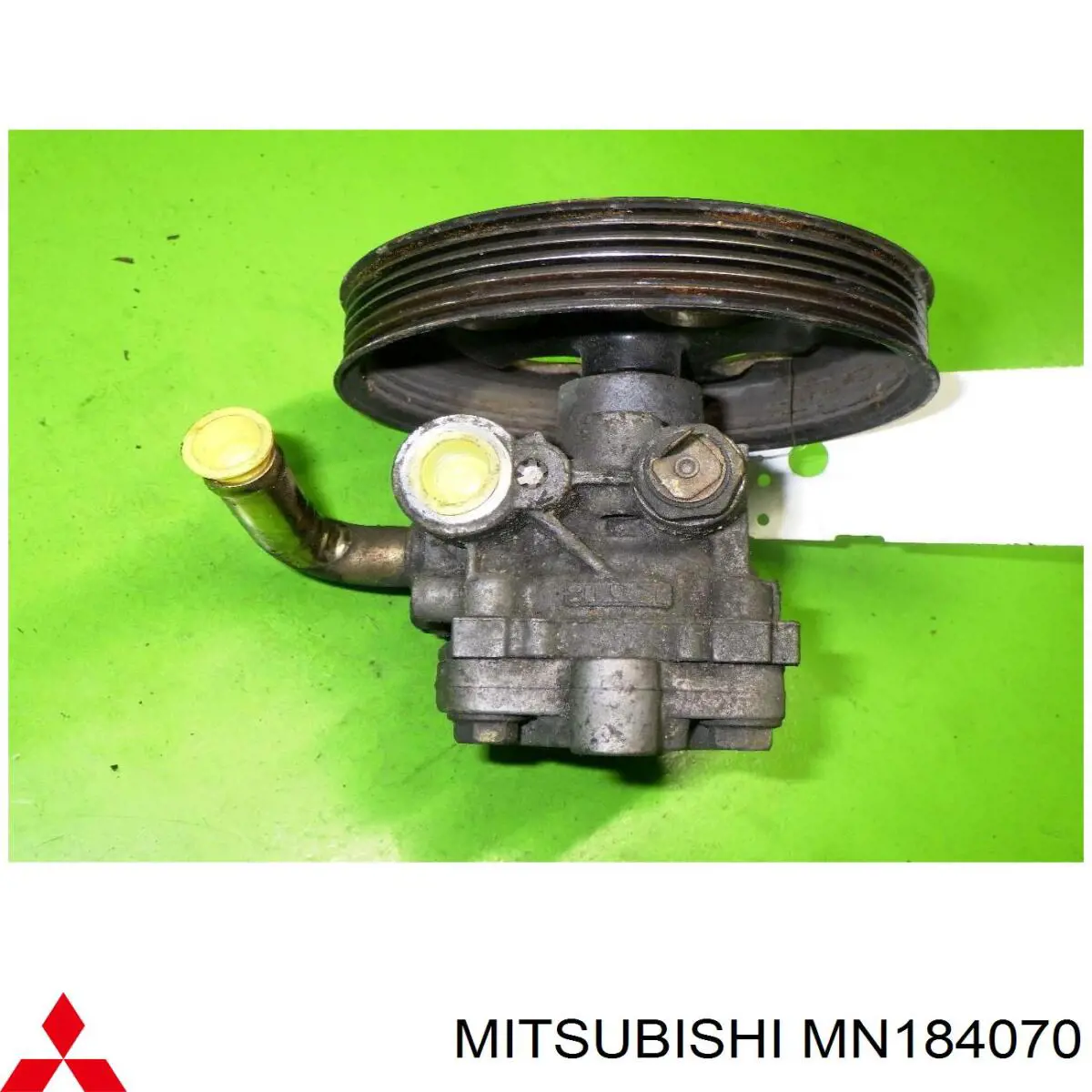 MN184070 Mitsubishi насос гур