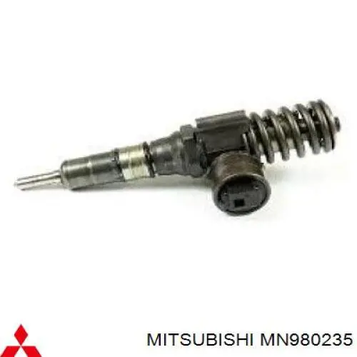 MN980235 Mitsubishi насос/форсунка