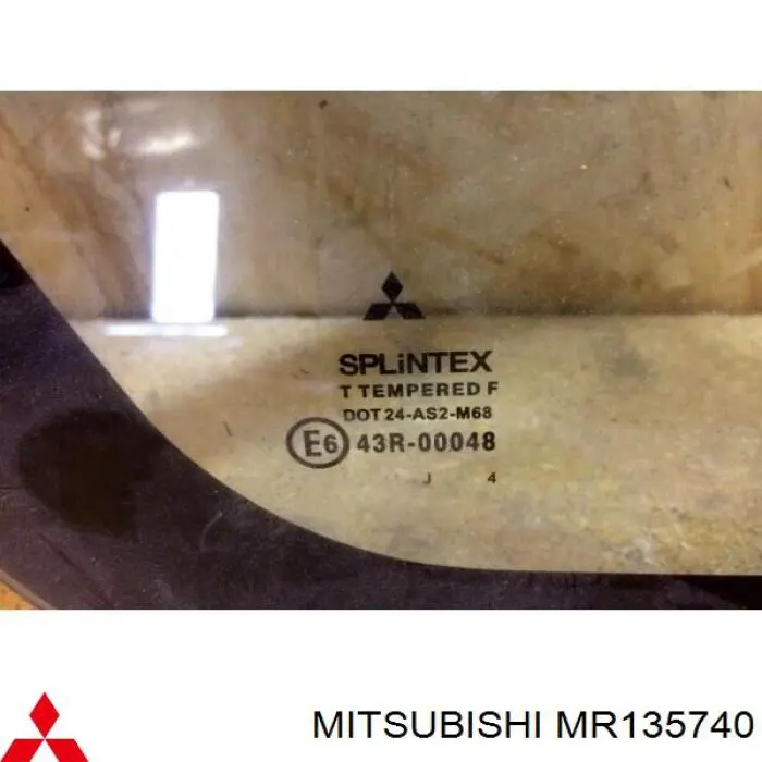 Купить MR135740 Mitsubishi Стекло кузова (багажного отсека) правое