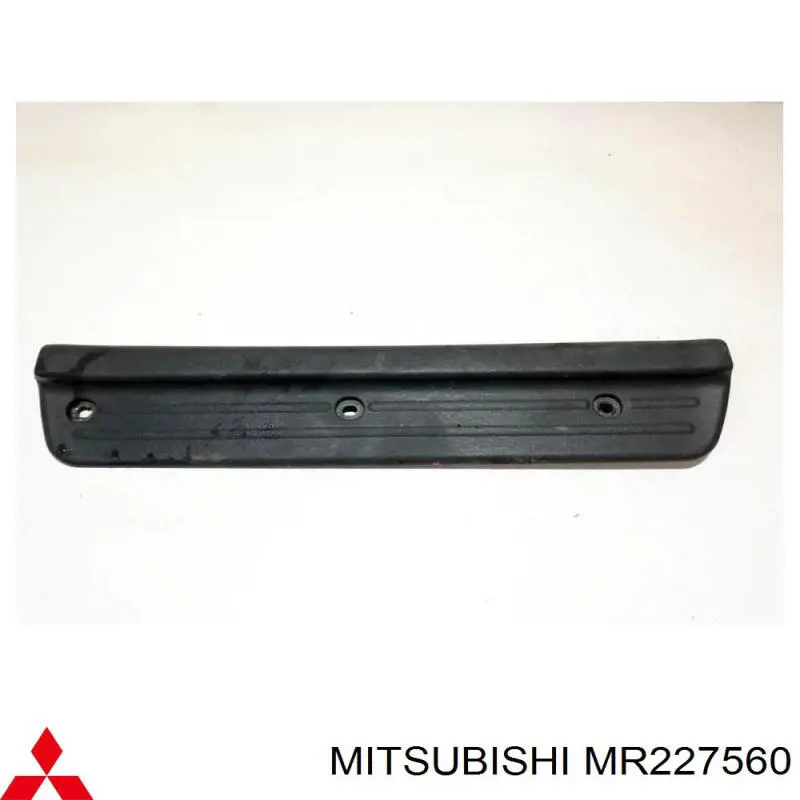 MR227560 Mitsubishi 