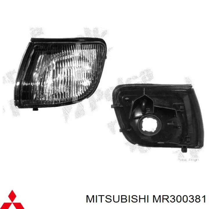 MR387979 Mitsubishi posição dianteira esquerda