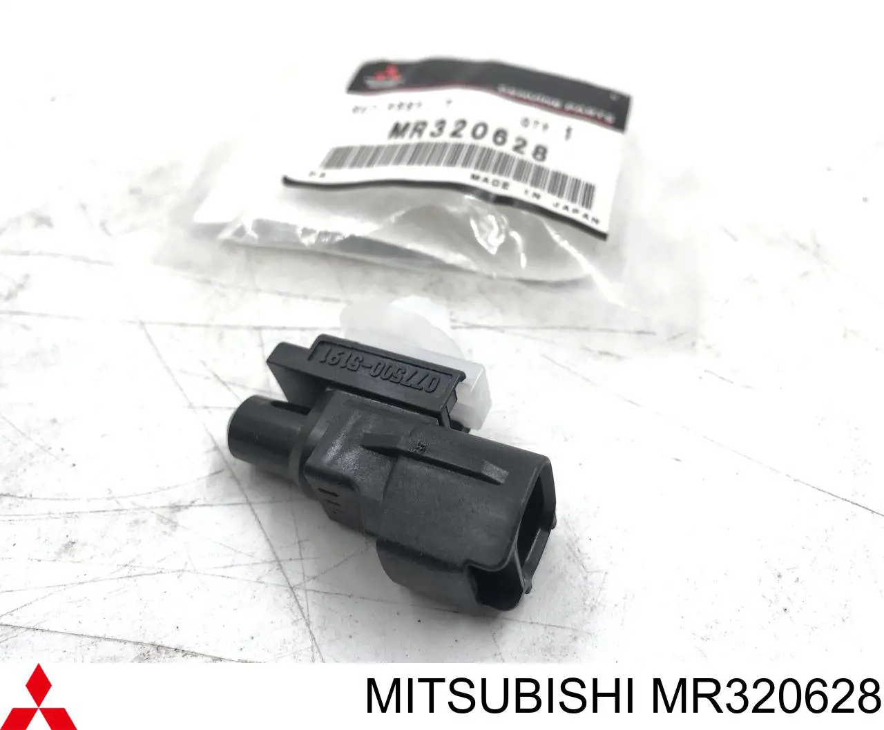 MR320628 Mitsubishi датчик температуры окружающей среды