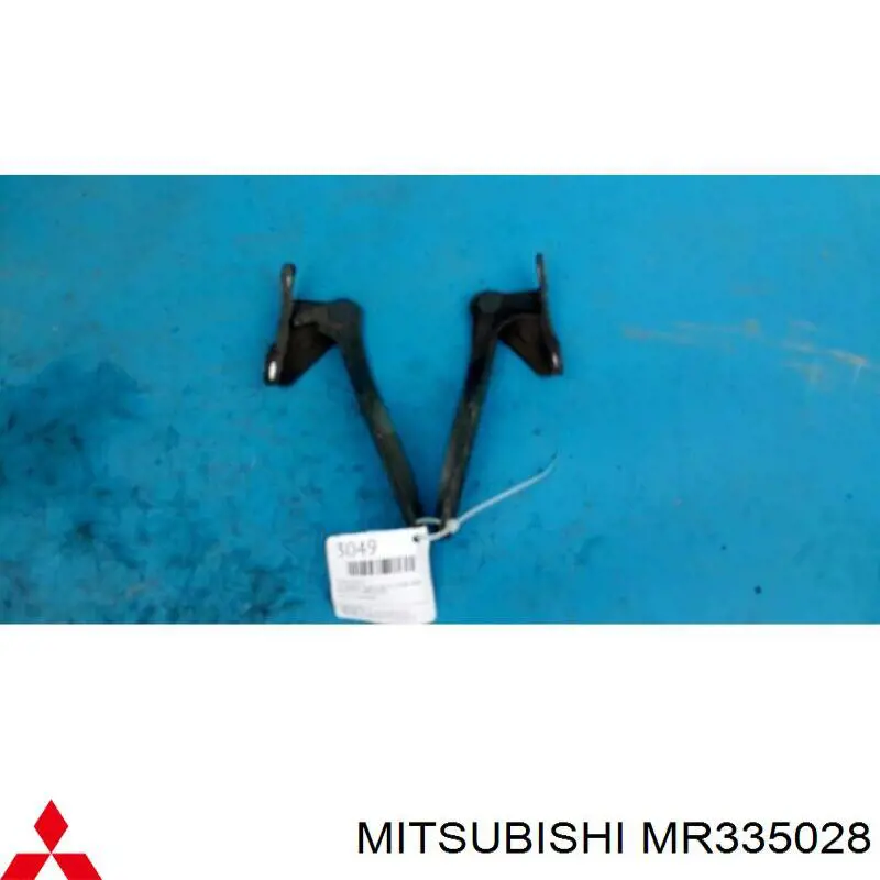 Петля капота правая на Mitsubishi L 200 KA_T, KB_T