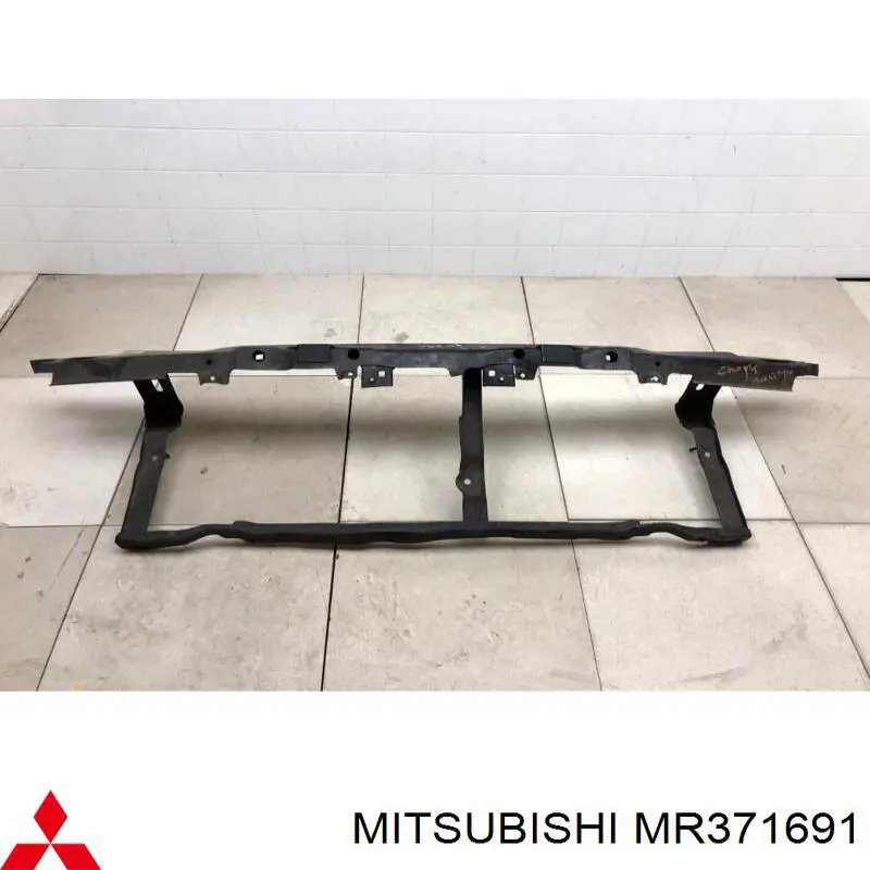Шина бампера переднего Mitsubishi MR371691 цена, от 265.51 USD