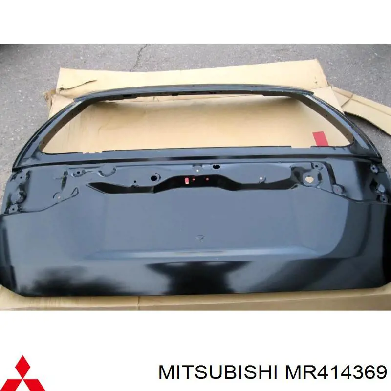 MR414369 Mitsubishi дверь задняя (багажная 3/5-я (ляда)