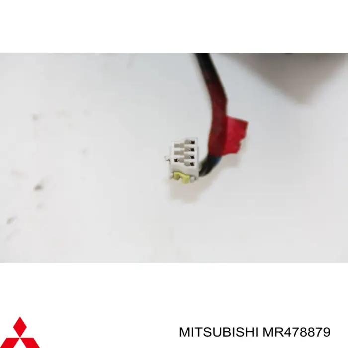 Левое боковое зеркало MR191813 Mitsubishi