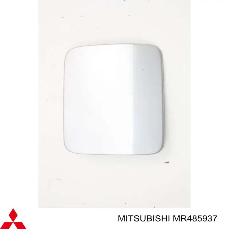 Лючок бензобака (топливного бака) на Mitsubishi Pajero III 