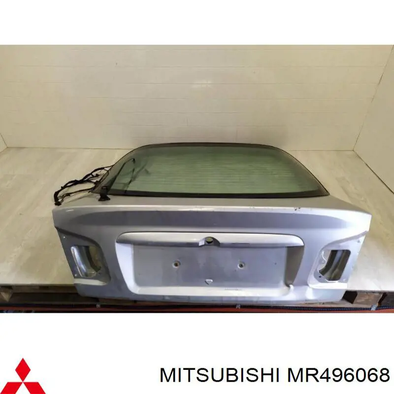 Дверь задняя (багажная 3/5-я (ляда) на Mitsubishi Carisma DA
