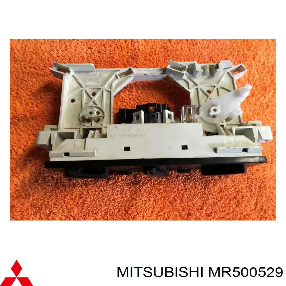 Регулятор вентилятора отопителя Mitsubishi MR500529 цена, от 15.66 USD