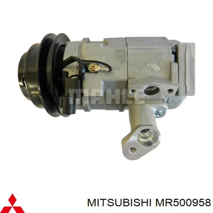 Насос кондиционера Mitsubishi MR500958