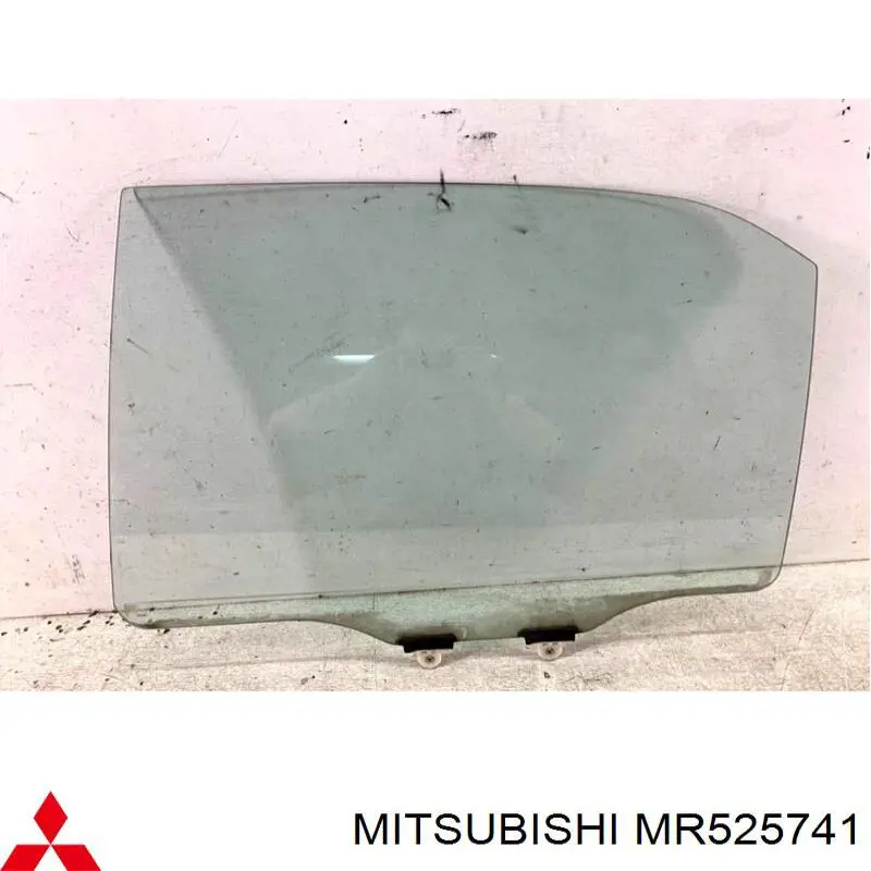 Стекло двери задней левой на Mitsubishi Lancer IX 