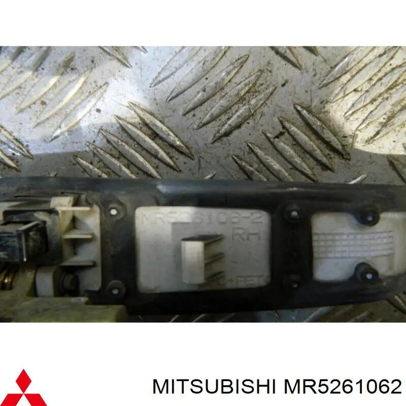  Mitsubishi MR5261062 цена, от 14.12 USD