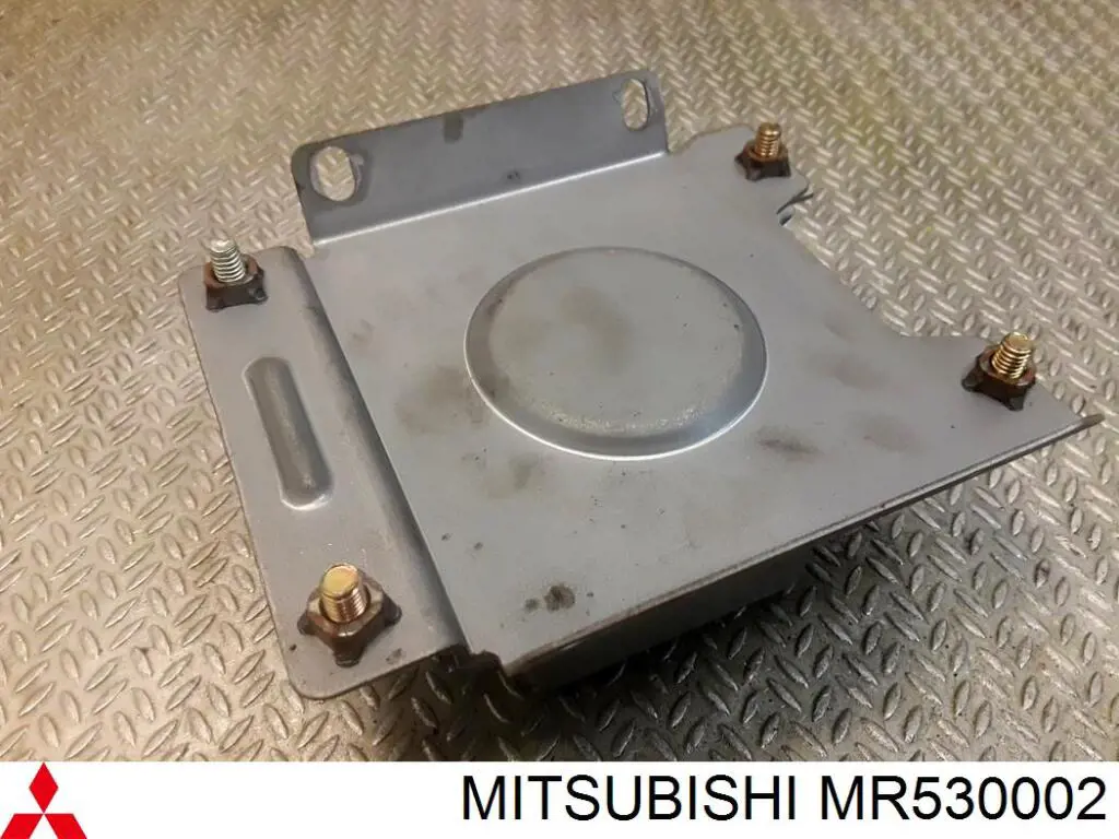 Модуль-процессор управления подушкой безопасности (ЭБУ AIRBAG) на Mitsubishi Pajero SPORT 