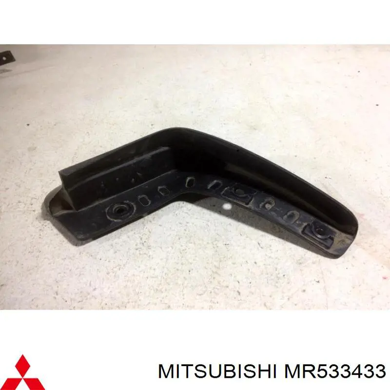 Брызговик передний левый Mitsubishi MR533433 цена, от 13.94 USD