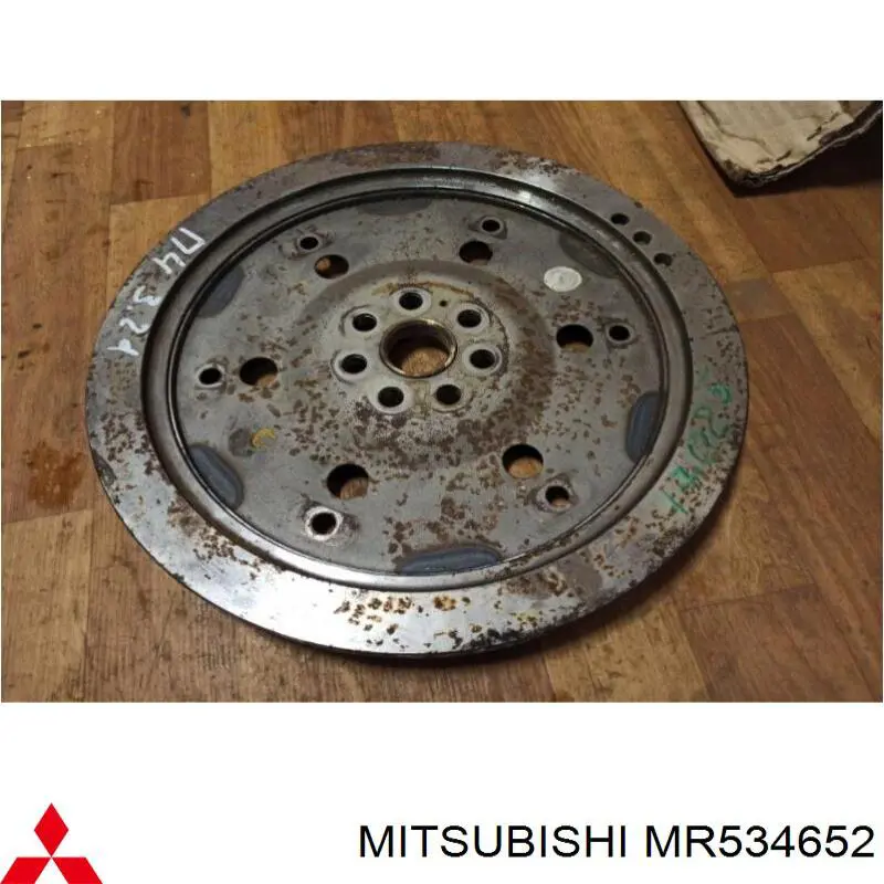 Маховик двигателя MITSUBISHI MR534652