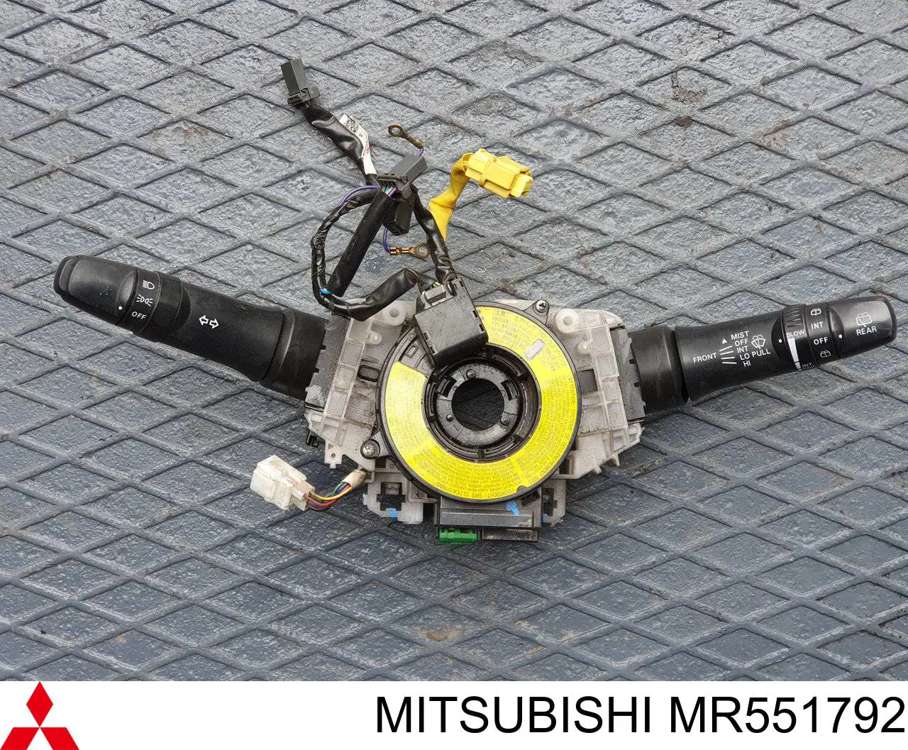 Датчик угла поворота рулевого колеса на Mitsubishi Pajero IV SHORT 