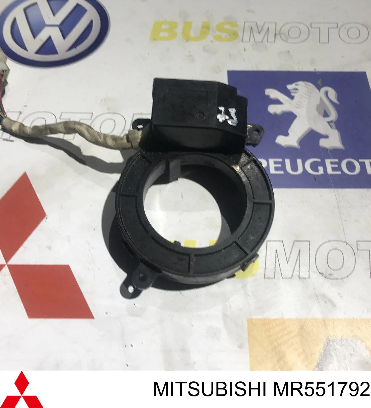 Датчик угла поворота руля на Mitsubishi Pajero III 