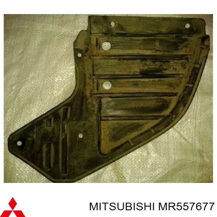 MR557677 Mitsubishi 