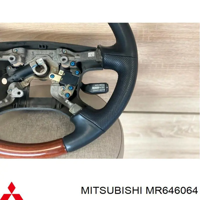 Volante para Mitsubishi Pajero 