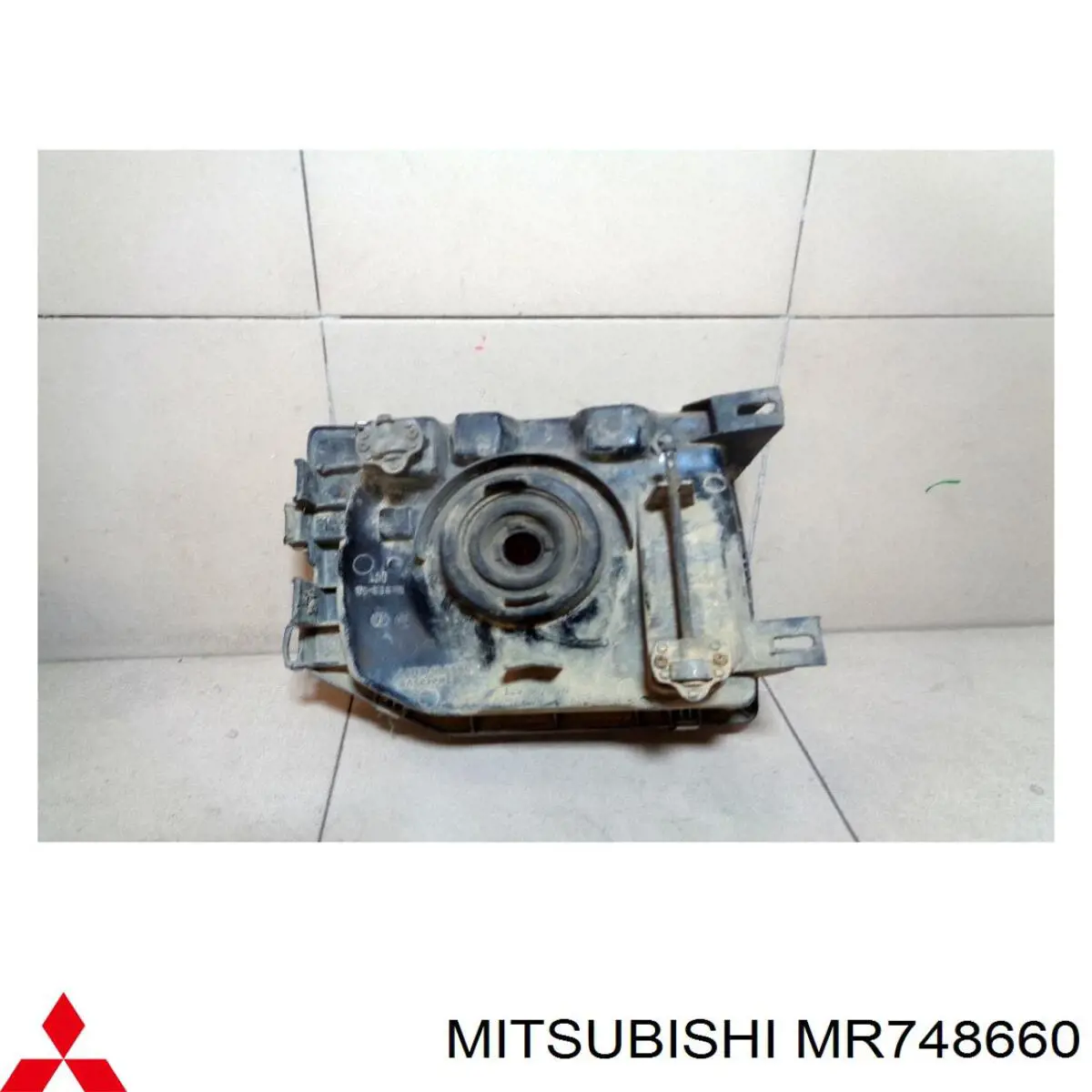 Окно (передней двери) двери Mitsubishi MR748660 цена, от 28.22 USD