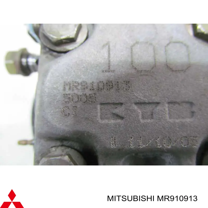 MR910913 Mitsubishi насос гур