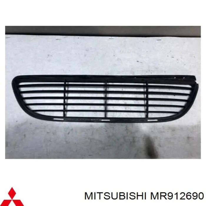 MR912690 Mitsubishi grelha inferior do pára-choque dianteiro