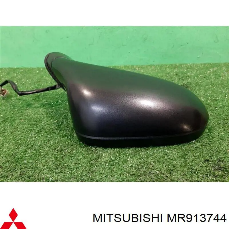 Правое зеркало MR771315 Mitsubishi