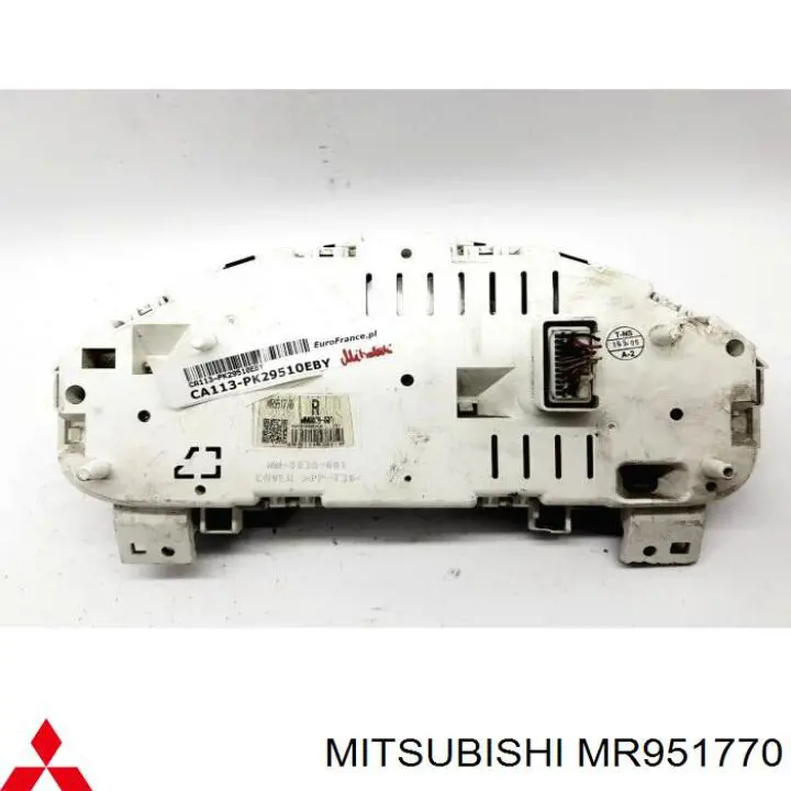 Приборная доска (щиток приборов) Mitsubishi MR951770 цена, от 29.63 USD